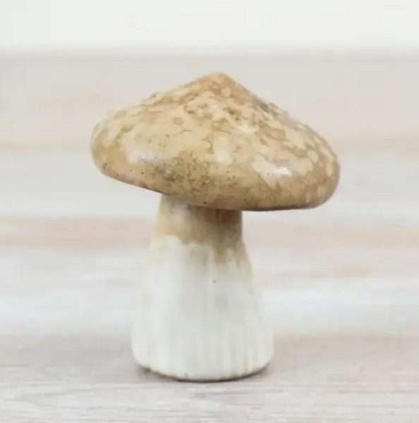 Soppfigur i steingods, 6,8 cm